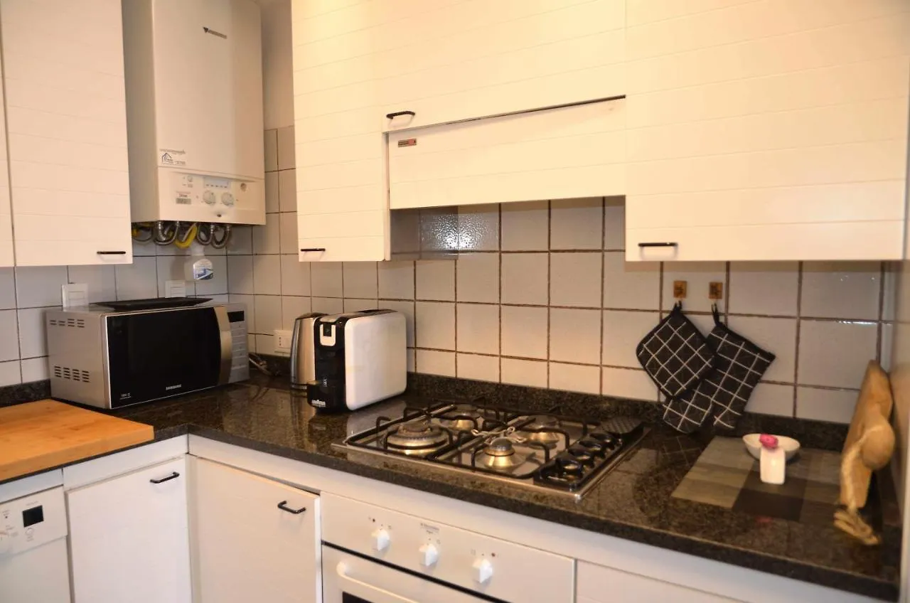 Montello Apartment 노알레 0*,  이탈리아